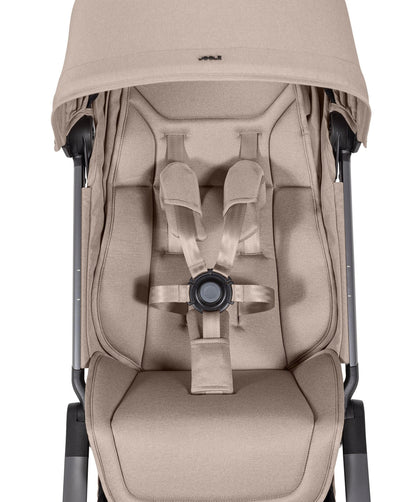 Top-down view of the Joolz Aer² seat and five-point harness